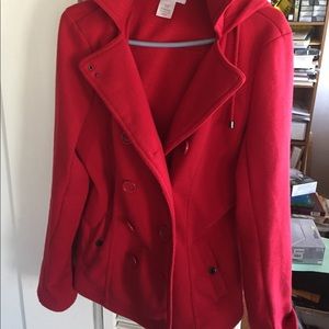 ⛈Soft red short peacoat with a hood! 🙀💕